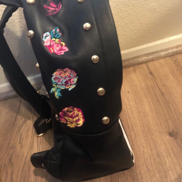 Betsey Johnson Back Pack - Picture 5 of 8